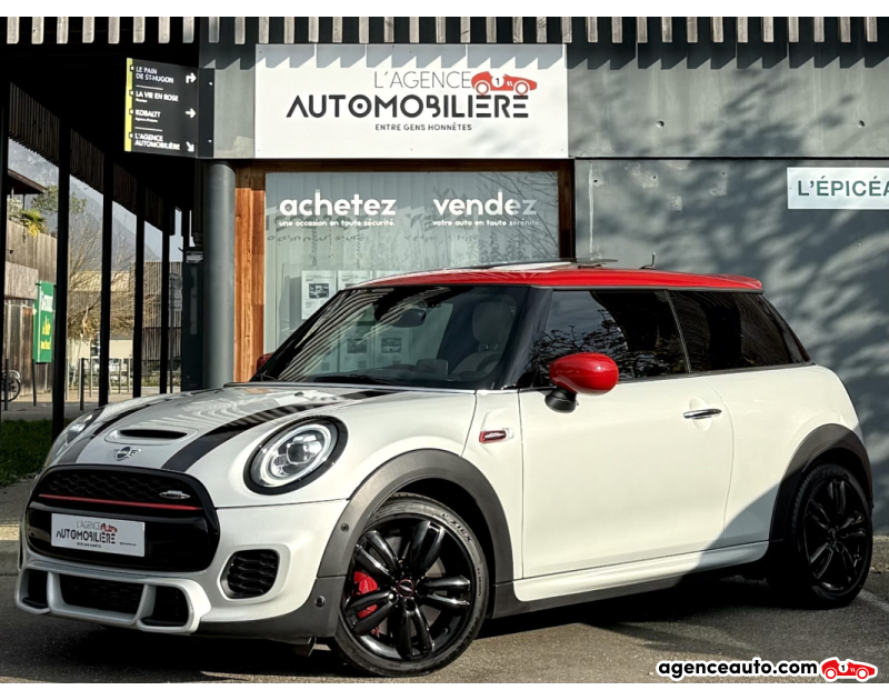 Achat voiture occasion, Auto occasion pas cher | Agence Auto Mini Mini Cooper 2.0i 231ch John Cooper Works BVM - Toit ouvrant - Harman Kardon Gris Année 2020 Manuelle Essence