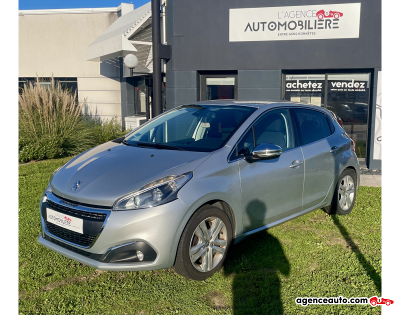 Compra de Coches Usados, Coches Usados Baratos %'|'% Agence Auto Peugeot 208 1.6 blue HDI 75 CV Allure business Gris Año 2017 Manuelle Diesel