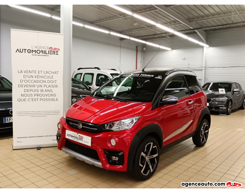 Compra de Coches Usados, Coches Usados Baratos %'|'% Agence Auto Aixam Crossover E- PREMIUM 8KWH Rouge Año 2023 Automatique Électrique