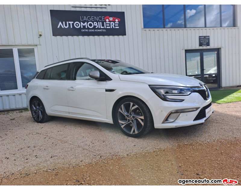Acquisto Auto Usate, Auto Usate Economiche | Agenzia Automobiliare Renault Megane Estate 1.6 GT 205 CV EDC Blanc Anno 2018 Automatique Essence