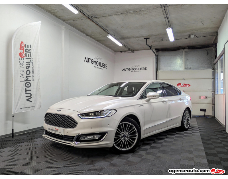 Achat voiture occasion, Auto occasion pas cher | Agence Auto Ford Mondeo IV HYBRID 2.0 187 7CV VIGNALE BVA6 Blanc Année 2018 Automatique Hybride