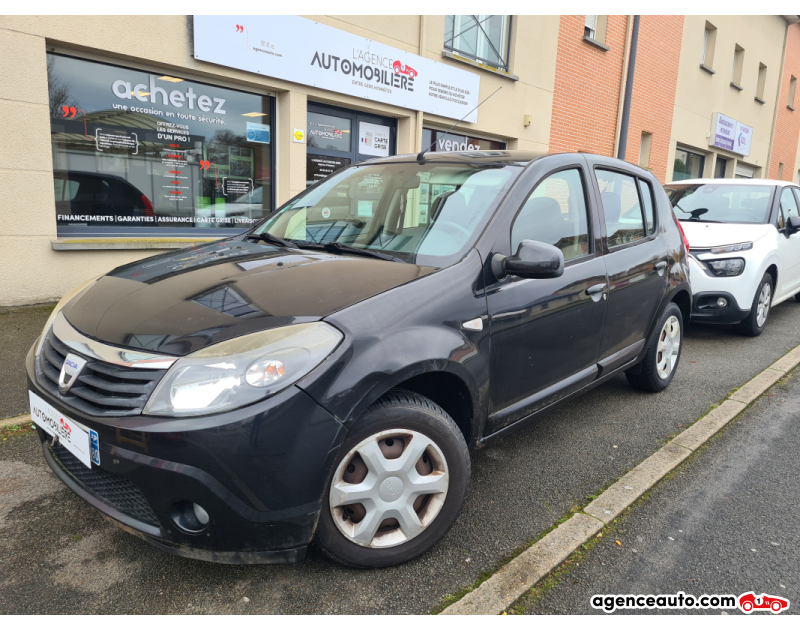 Compra de Carros Usados, Carros Usados Baratos | Auto Immo Dacia Sandero 1.4 MPI 75 GPL BLACKLINE Preto Ano 2010 Manual GPL