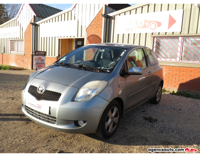 Acquisto Auto Usate, Auto Usate Economiche | Agenzia Automobiliare Toyota Yaris luna 1.3 vvti  16 v 90 cv bva Gris Anno 2007 Automatique Essence