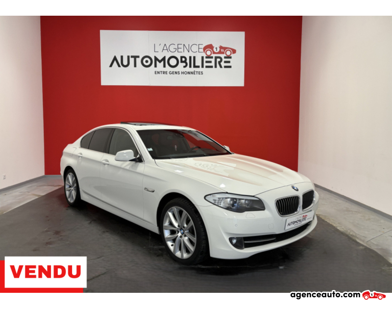 Acquisto Auto Usate, Auto Usate Economiche | Agenzia Automobiliare Bmw Série 5 SERIE 5 F10 523i 3.0 BVA8 ETHANOL / CUIR MARRON Blanc Anno 2010 Automatique Essence