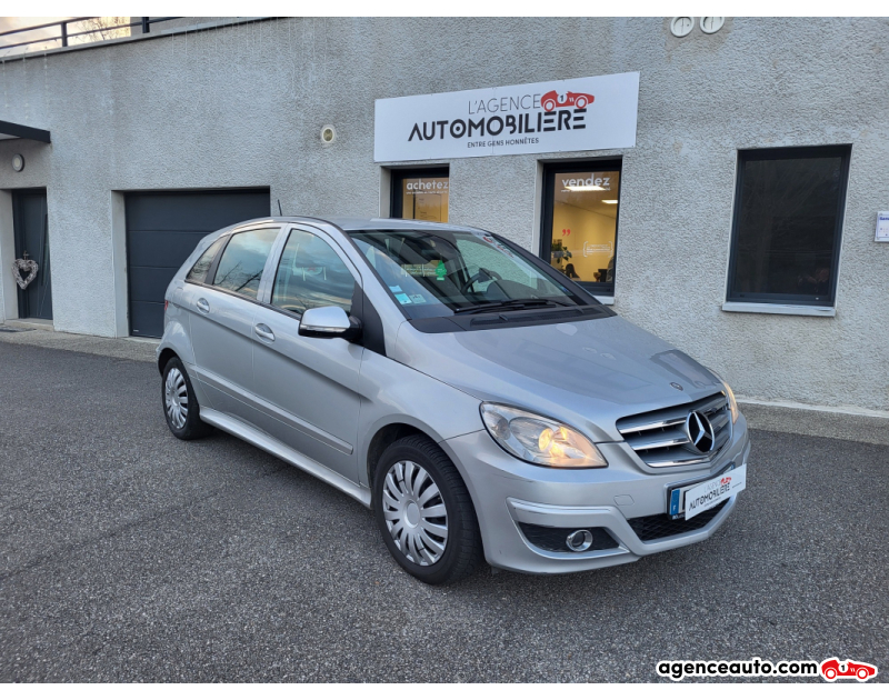 Achat voiture occasion, Auto occasion pas cher | Agence Auto Mercedes Classe B 150 1.5 i CVT 95 cv Boîte auto Gris Année 2009 Automatique Essence