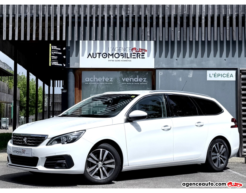 Achat voiture occasion, Auto occasion pas cher | Agence Auto Peugeot 308 SW 1.2 130ch Allure EAT8 / Entretien exclusif Peugeot Blanc Année 2019 Automatique Essence