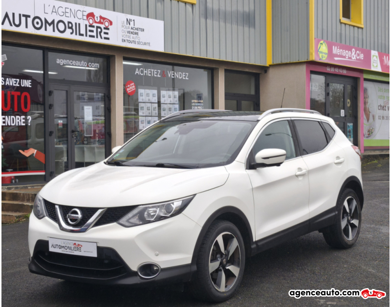 Achat voiture occasion, Auto occasion pas cher | Agence Auto Nissan Qashqai 1.5 DCI 110 CH Blanc Année 2017 Manuelle Diesel