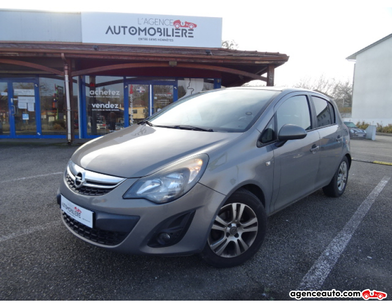 Aankoop Gebruikte Auto, Goedkope Gebruikte Auto | Agence Auto Opel Corsa 1.3 CDTI 95 ECOFLEX GRAPHITE START-STOP Gris Jaar 2014 Manuelle Diesel