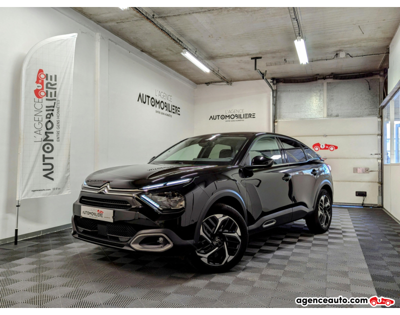 Achat voiture occasion, Auto occasion pas cher | Agence Auto Citroen C4 III 1.2 PURETECH 130 S&S SHINE EAT8 Noir Année 2022 Automatique Essence