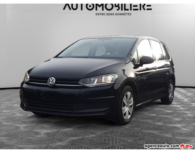 Achat voiture occasion, Auto occasion pas cher | Agence Auto Volkswagen Touran ***Réservé***Trendline 1.0TSI 116CH 6V 7Places/ Garantie 12 Mois. Noir Année 2019 Manuelle Essence