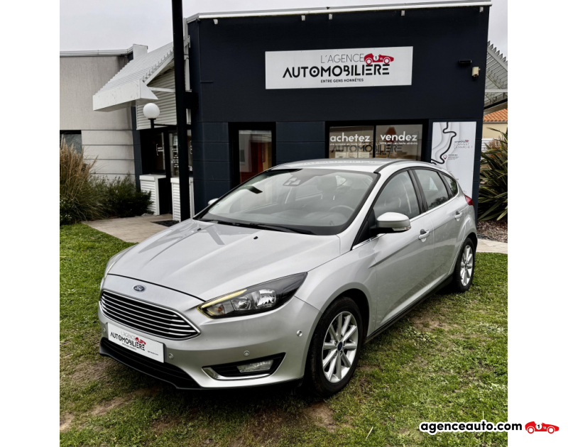 Compra de Coches Usados, Coches Usados Baratos %'|'% Agence Auto Ford Focus 1.0 125 cv Ecoboost Titanium BVM6 Gris Año 2017 Manuelle Essence