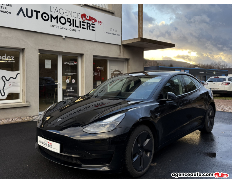 Aankoop Gebruikte Auto, Goedkope Gebruikte Auto | Agence Auto Tesla Model 3 Phase 2 Standard Range Plus 325 cv BVA Noir Jaar 2022 Automatique Électrique