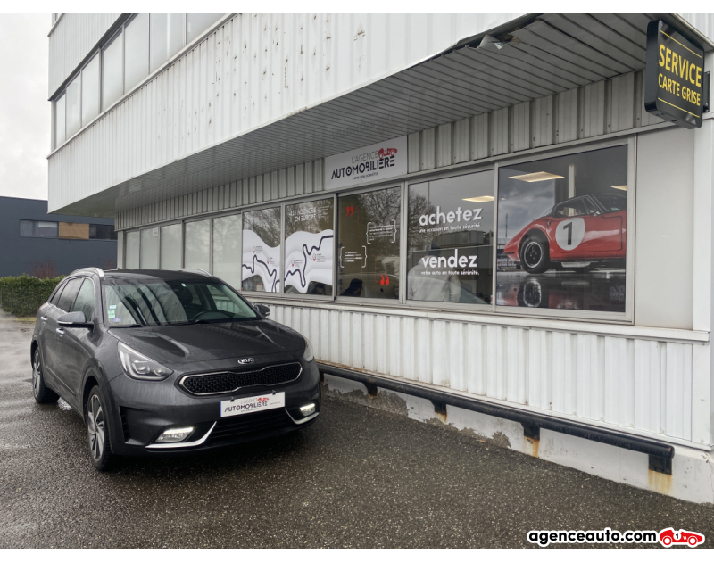 Achat voiture occasion, Auto occasion pas cher | Agence Auto Kia Niro 1.6 GDi 141 Hybrid DCT6 105CV - Garantie 12 mois Gris Année 2018 Automatique Hybride