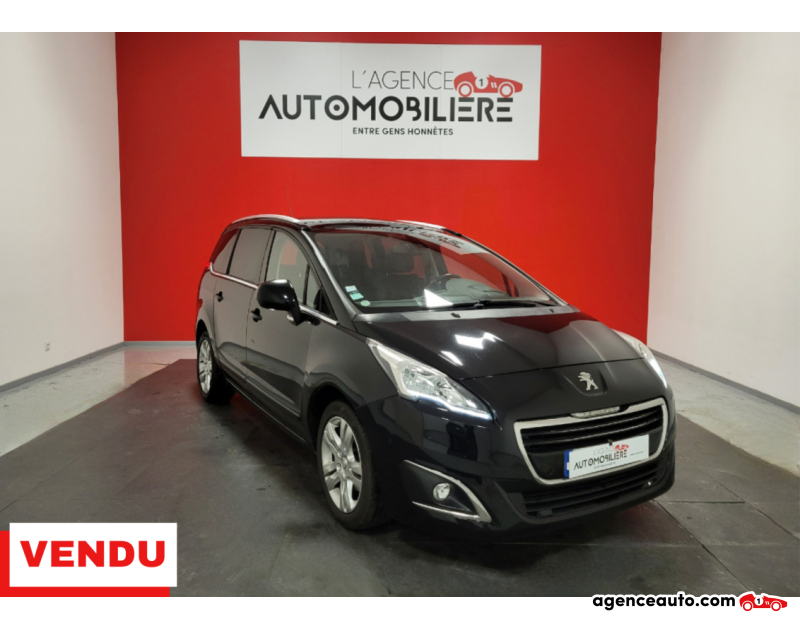 Gebrauchtwagenkauf, Günstige Gebrauchtwagen | Automobilienagentur Peugeot 5008 PEUGEOT 5008 1.6 BLUE HDI 120 7PL  GPS TOIT PANO AFFICHEUR TETE HAUTE Noir Jahr 2016 Automatique Diesel