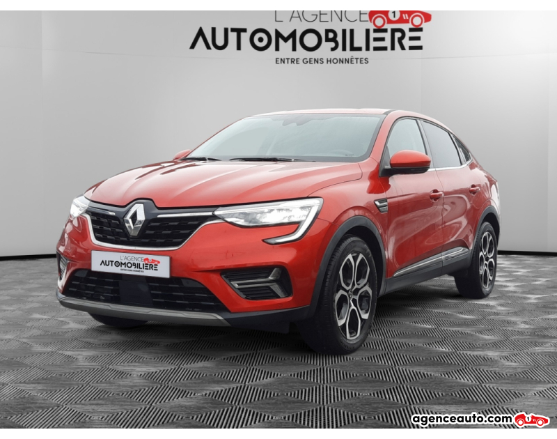 Acquisto Auto Usate, Auto Usate Economiche | Agenzia Automobiliare Renault Arkana 1.3 TCe 140Ch MHEV Evolution Boite Automatique EDC/ Garantie 12 Mois Rouge Anno 2023 Automatique Essence