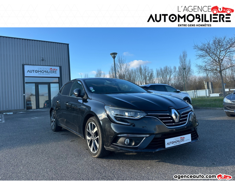 Acquisto Auto Usate, Auto Usate Economiche | Agenzia Automobiliare Renault Megane 1.2 TCE INTENS 130CV Noir Anno 2016 Manuelle Essence