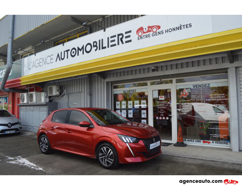 Aankoop Gebruikte Auto, Goedkope Gebruikte Auto | Agence Auto Peugeot 208 1.2 100ch S&S Allure EAT8 Rouge Jaar 2020 Automatique Essence