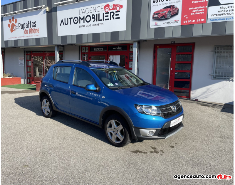 Acquisto Auto Usate, Auto Usate Economiche | Agenzia Automobiliare Dacia Sandero II Stepway 0.9 TCe eco2 90 cv Bleu Anno 2013 Manuelle Essence