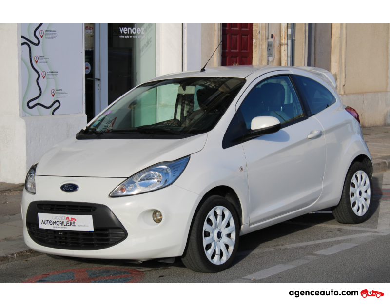 Aankoop Gebruikte Auto, Goedkope Gebruikte Auto | Agence Auto Ford Ka 1.2 70 TITANIUM START-STOP (Climatisation, Distribution changée,..) Blanc Jaar 2016 Manuelle Essence