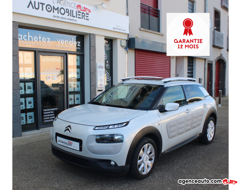 Aankoop Gebruikte Auto, Goedkope Gebruikte Auto | Agence Auto Citroen C4 Cactus 1.6 BLUEHDI 100CH ONE-TONE ETG BVA START-STOP ( Garantie 12 mois National ) Blanc Jaar 2017 Automatique Diesel