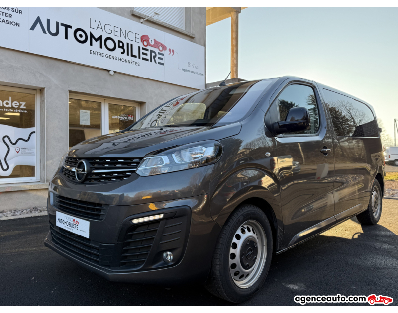 Aankoop Gebruikte Auto, Goedkope Gebruikte Auto | Agence Auto Opel Vivaro Cargo M 2.0 CDTI 16V Fourgon moyen double cabine S&S 177 cv BVA Gris Jaar 2022 Automatique Diesel