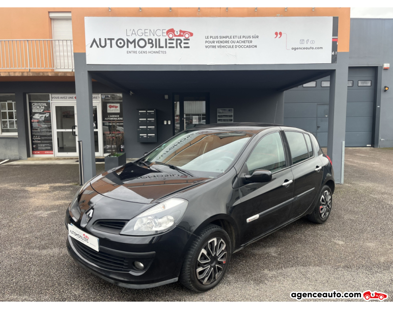 Achat voiture occasion, Auto occasion pas cher | Agence Auto Renault Clio Rip Curl 5 Portes 1.4 i 98 cv Courroie changée/Climatisation/Régulateur/Limiteur Noir Année 2007 Manuelle Essence
