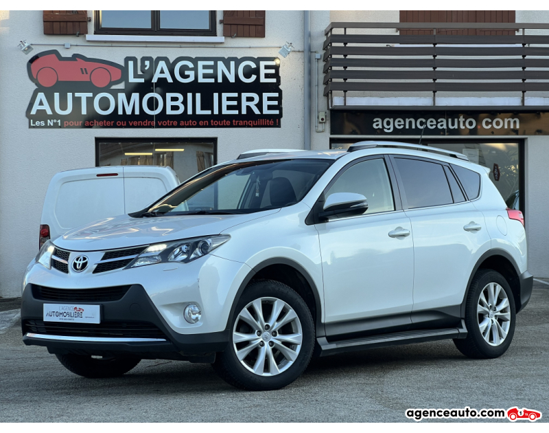 Achat voiture occasion, Auto occasion pas cher | Agence Auto Toyota RAV4 2.0 D4D 150ch AWD LOUNGE BVA Blanc Année 2013 Automatique Diesel