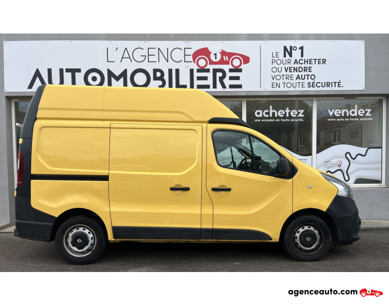 Achat voiture occasion, Auto occasion pas cher | Agence Auto Renault Trafic Fourgon L1H2 1.6 dCi Energy 125 CV TVA RÉCUPÉRABLE Jaune Année 2017 Manuelle Diesel