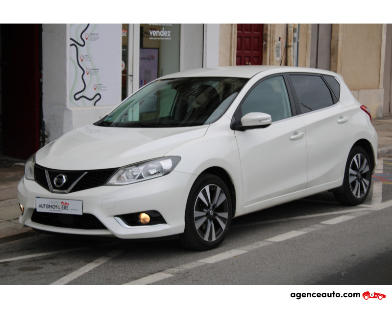 Aankoop Gebruikte Auto, Goedkope Gebruikte Auto | Agence Auto Nissan pulsar 1.2 DIGT 115 N-CONNECTA X-TRONIC BVA ( 1ère main, Entretien Nissan, Moteur à chaîne ... ) Blanc Jaar 2017 Automatique Essence