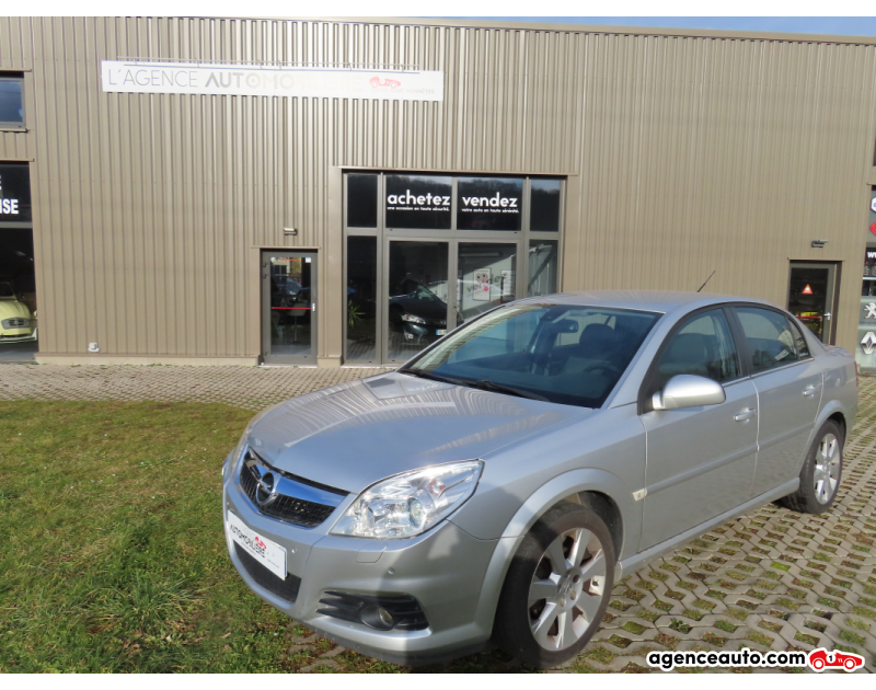 Achat voiture occasion, Auto occasion pas cher | Agence Auto Opel Vectra 2.2 16V Cosmo 155Cv Gris Année 2005 Manuelle Essence
