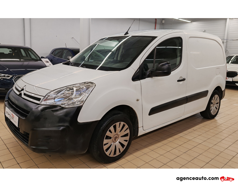 Achat voiture occasion, Auto occasion pas cher | Agence Auto Citroen Berlingo Utilitaire Phase 2 L1 600kg 1.6 Blue HDi FAP S&S 99 cv Blanc Année 2016 Manuelle Diesel
