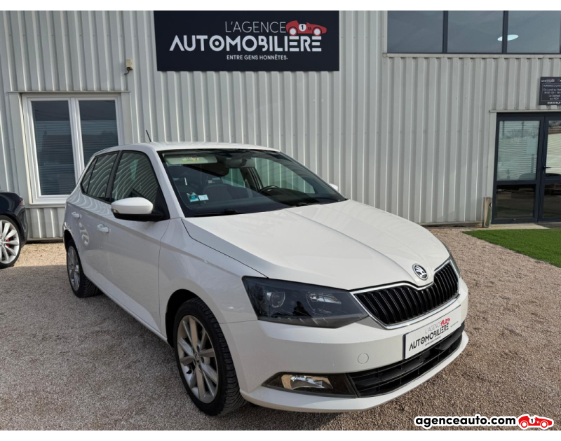 Achat voiture occasion, Auto occasion pas cher | Agence Auto Skoda Fabia III 1.2 TSI 90 cv Green Ted Edition Tour de France Blanc Année 2016 Manuelle Essence