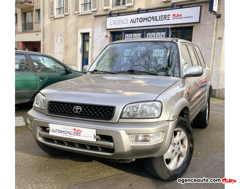 Achat voiture occasion, Auto occasion pas cher | Agence Auto Toyota RAV4 2.0I VX BVA Beige Année 1999 Automatique Essence