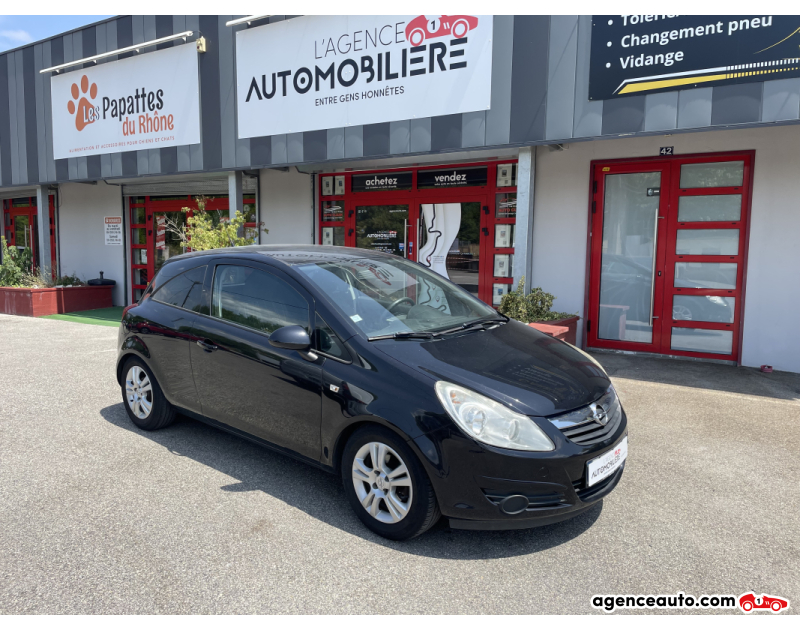Achat voiture occasion, Auto occasion pas cher | Agence Auto Opel Corsa 1.2 i 16V 80 cv EDITION Noir Année 2009 Manuelle Essence