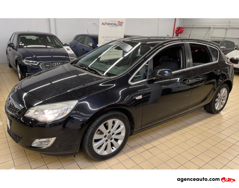 Acquisto Auto Usate, Auto Usate Economiche | Agenzia Automobiliare Opel Astra ASTRA IV 1.7 CDTI 110 FAP COSMO Noir Anno 2010 Manuelle Diesel