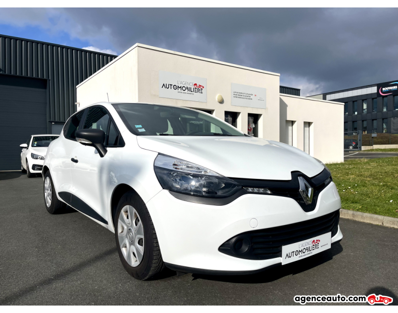 Achat voiture occasion, Auto occasion pas cher | Agence Auto Renault Clio IV 1.5 dCi 75 ch Life/GPS // GARANTIE 12 MOIS Blanc Année 2015 Manuelle Diesel