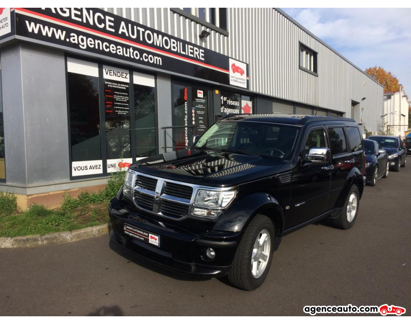 Achat voiture occasion, Auto occasion pas cher | Agence Auto Dodge Nitro 2.8 177 CH SXT Violet Année 2007 Automatique Essence