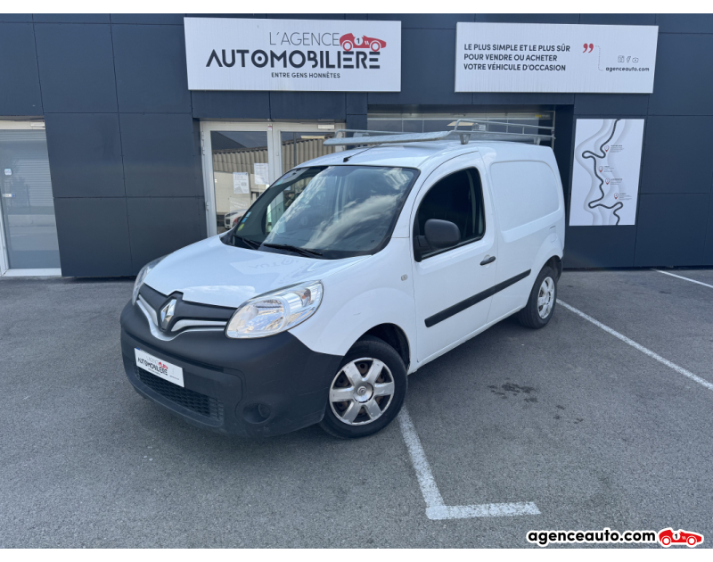 Achat voiture occasion, Auto occasion pas cher | Agence Auto Renault Kangoo L1 DCI 90cv Grand confort Blanc Année 2015 Manuelle Diesel
