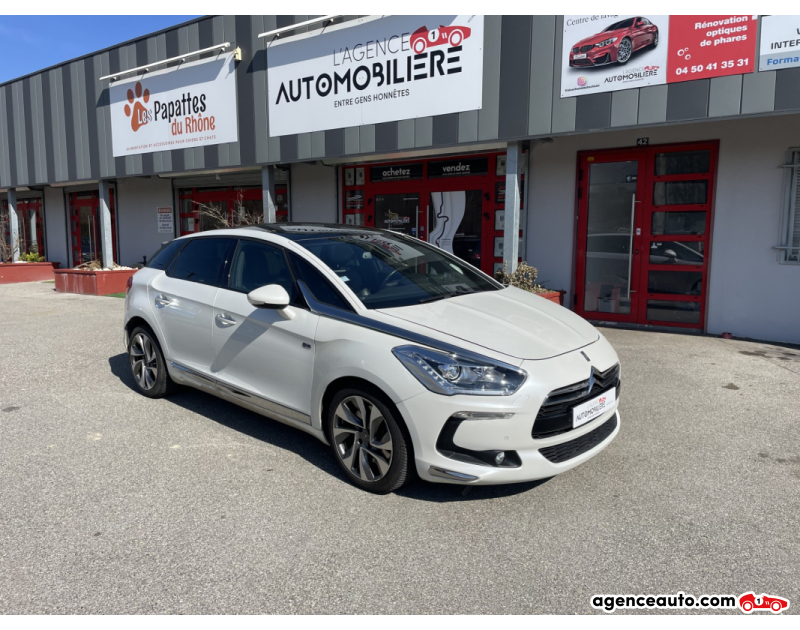 Acquisto Auto Usate, Auto Usate Economiche | Agenzia Automobiliare Citroen DS5 2.0 HDi FAP 200 Hybrid4 4x4 BMP6 S&S 163 cv Blanc Anno 2015 Automatique Hybride