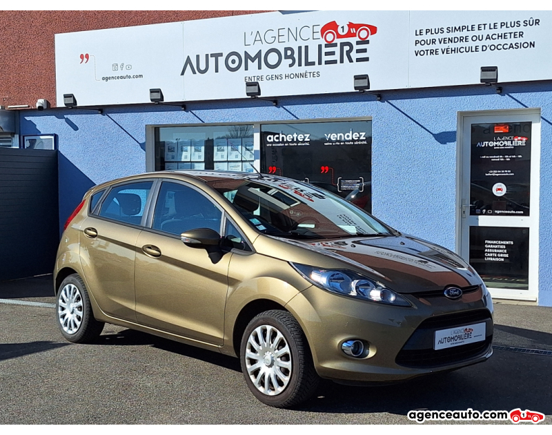 Gebrauchtwagenkauf, Günstige Gebrauchtwagen | Automobilienagentur Ford Fiesta 1.4 TDCi 70cv Trend 5P 2ème main Bronze Jahr 2011 Manuelle Diesel