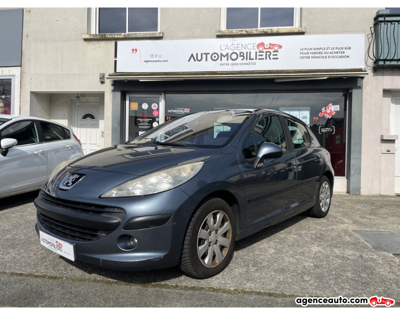 Achat voiture occasion, Auto occasion pas cher | Agence Auto Peugeot 207 1.4 HDi 70cv Exécutive 5 portes - 2ème main Bleu Année 2007 Manuelle Diesel