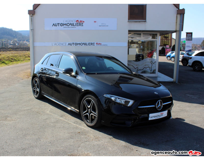 Acquisto Auto Usate, Auto Usate Economiche | Agenzia Automobiliare Mercedes Classe A 180D 116 CH AMG LINE Full black edition 8G-DCT Noir Anno 2021 Automatique Diesel