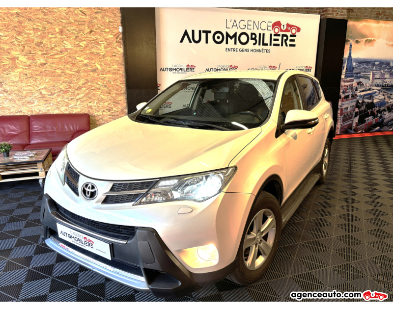 Achat voiture occasion, Auto occasion pas cher | Agence Auto Toyota RAV4 2.0 D4D - 16V TURBO LOUNGE Blanc Année 2013 Manuelle Diesel