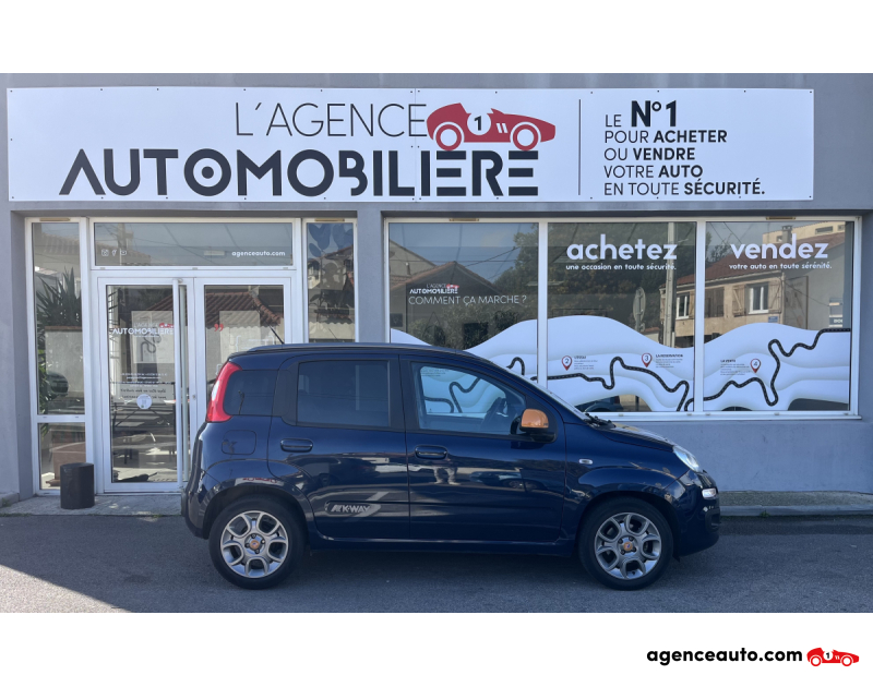 Aankoop Gebruikte Auto, Goedkope Gebruikte Auto | Agence Auto Fiat Panda 1.2 69 CV K-WAY Bleu Jaar 2016 Manuelle Essence