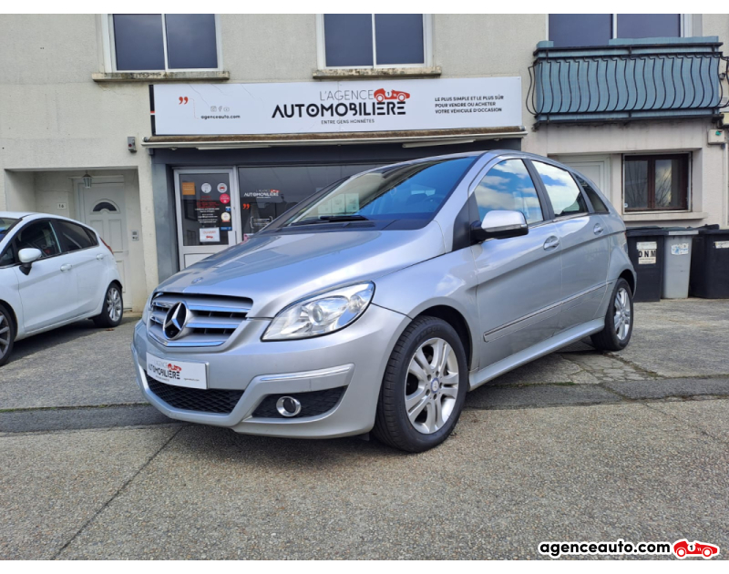 Acquisto Auto Usate, Auto Usate Economiche | Agenzia Automobiliare Mercedes Classe B 180  2.0 CDi 109 cv Sport Gris Anno 2009 Manuelle Diesel