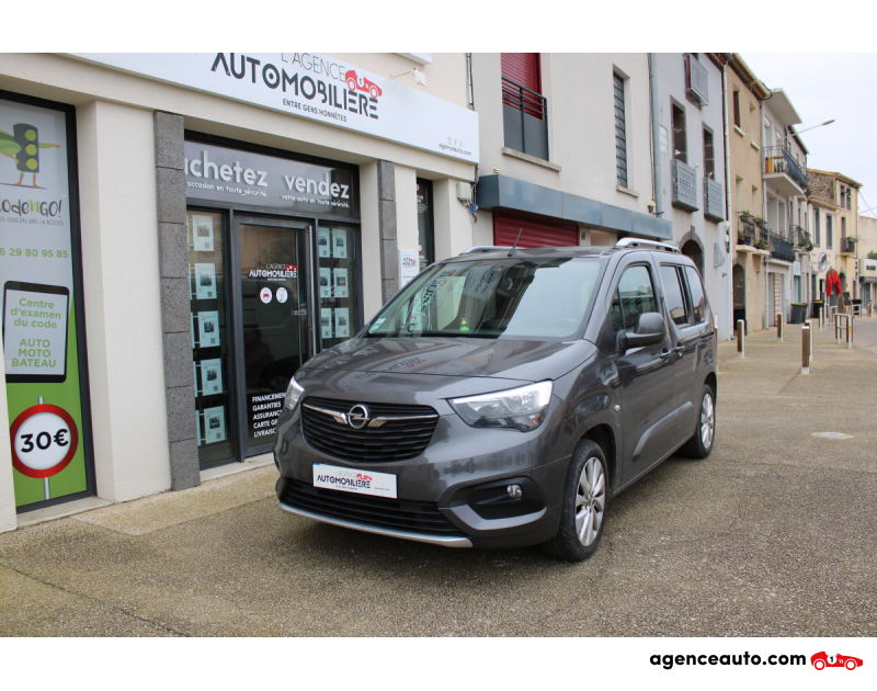 Aankoop Gebruikte Auto, Goedkope Gebruikte Auto | Agence Auto Opel Combo Life 1.5 D 130 L1H1 INNOVATION S&S ( Caméra de recul, CarPlay, Toit panoramique ... ) Gris Jaar 2019 Manuelle Diesel