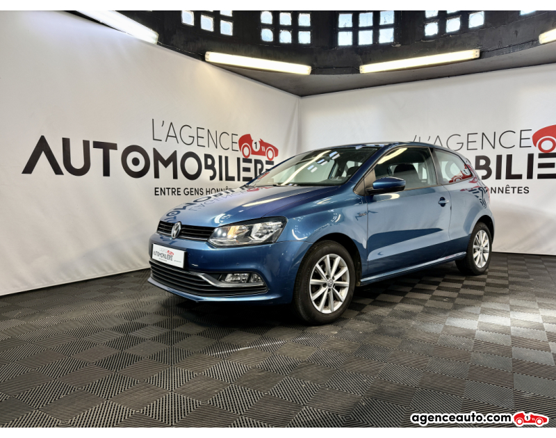 Gebrauchtwagenkauf, Günstige Gebrauchtwagen | Automobilienagentur Volkswagen Polo 1.0 75 LOUNGE 3P Bleu Jahr 2015 Manuelle Essence