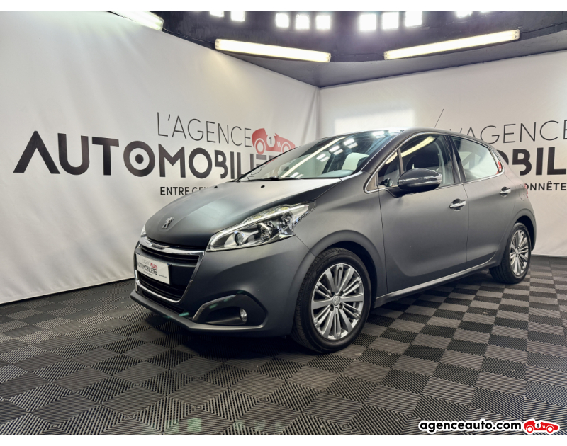 Aankoop Gebruikte Auto, Goedkope Gebruikte Auto | Agence Auto Peugeot 208 1.6 BLUEHDI 100 ALLURE Gris Jaar 2016 Manuelle Diesel