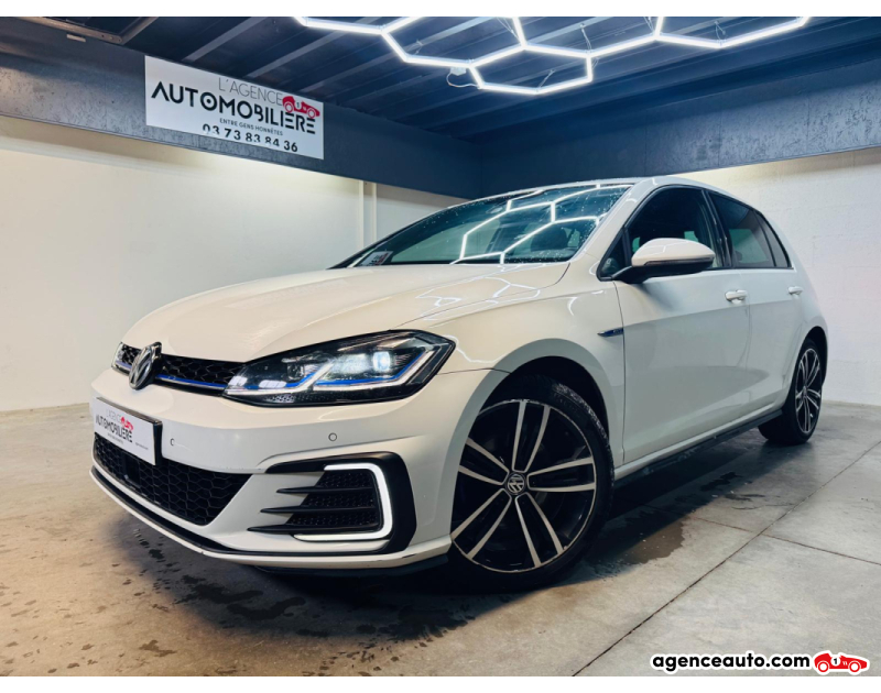 Achat voiture occasion, Auto occasion pas cher | Agence Auto Volkswagen Golf VII Phase 2 GTE 1.4 TSI 16V 204 Hybrid Blue Motion Blanc Année 2019 Automatique Hybride