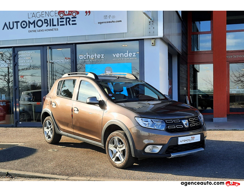 Gebrauchtwagenkauf, Günstige Gebrauchtwagen | Automobilienagentur Dacia Sandero II 0.9l STEPWAY Tce 90CH 1ère main Marron Jahr 2019 Manuelle Essence